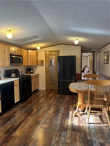 $164,900 | 8051 Saltzman Road, Vienna, NY 13308