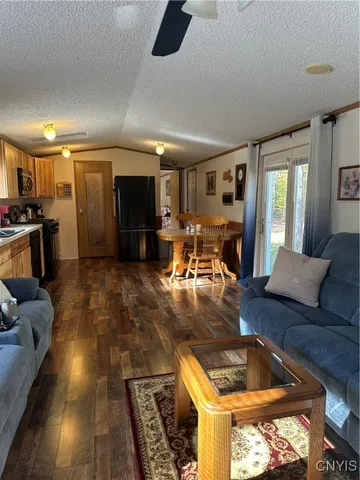 $164,900 | 8051 Saltzman Road, Vienna, NY 13308