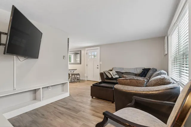 $699,000 | 4 Primrose Lane, Saco, ME 04072