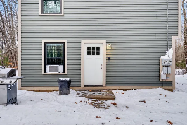 $699,000 | 4 Primrose Lane, Saco, ME 04072