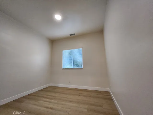 $3,900 | 18252 Saticoy Street, Reseda, CA 91335