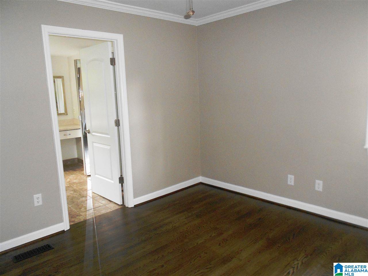 3220 Ridgely Court Birmingham, AL 35243 - Photo 21 of 47
