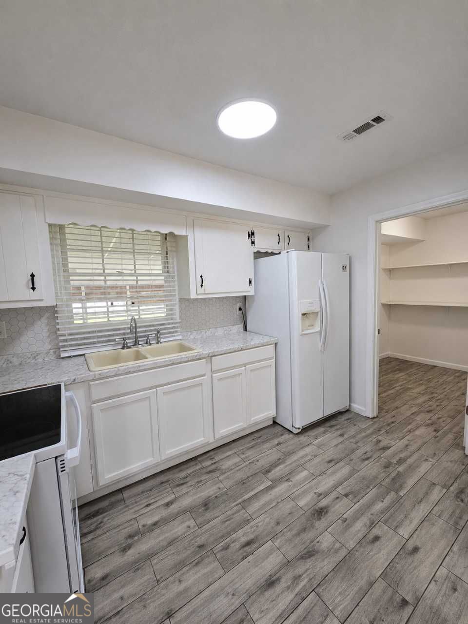 6589 Allatoona Road Morrow, GA 30260 - Photo 5 of 22