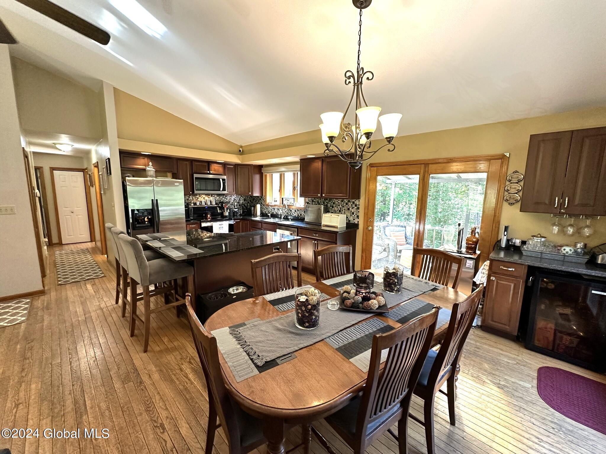 492 Schauber Road Clifton Park, NY 12019 - Photo 5 of 21 Kitchen Dining