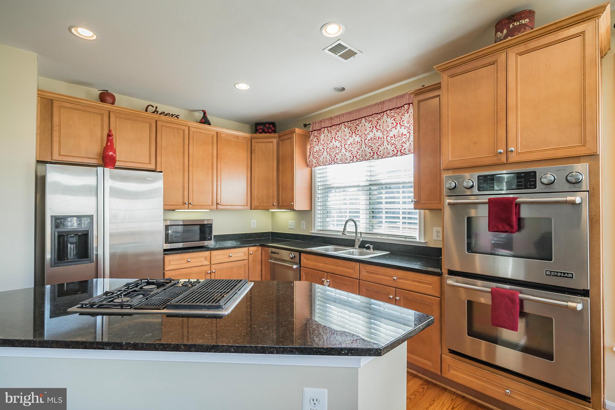 7562 Rio Grande Way Gainesville, VA 20155 - Photo 8 of 30 Kitchen