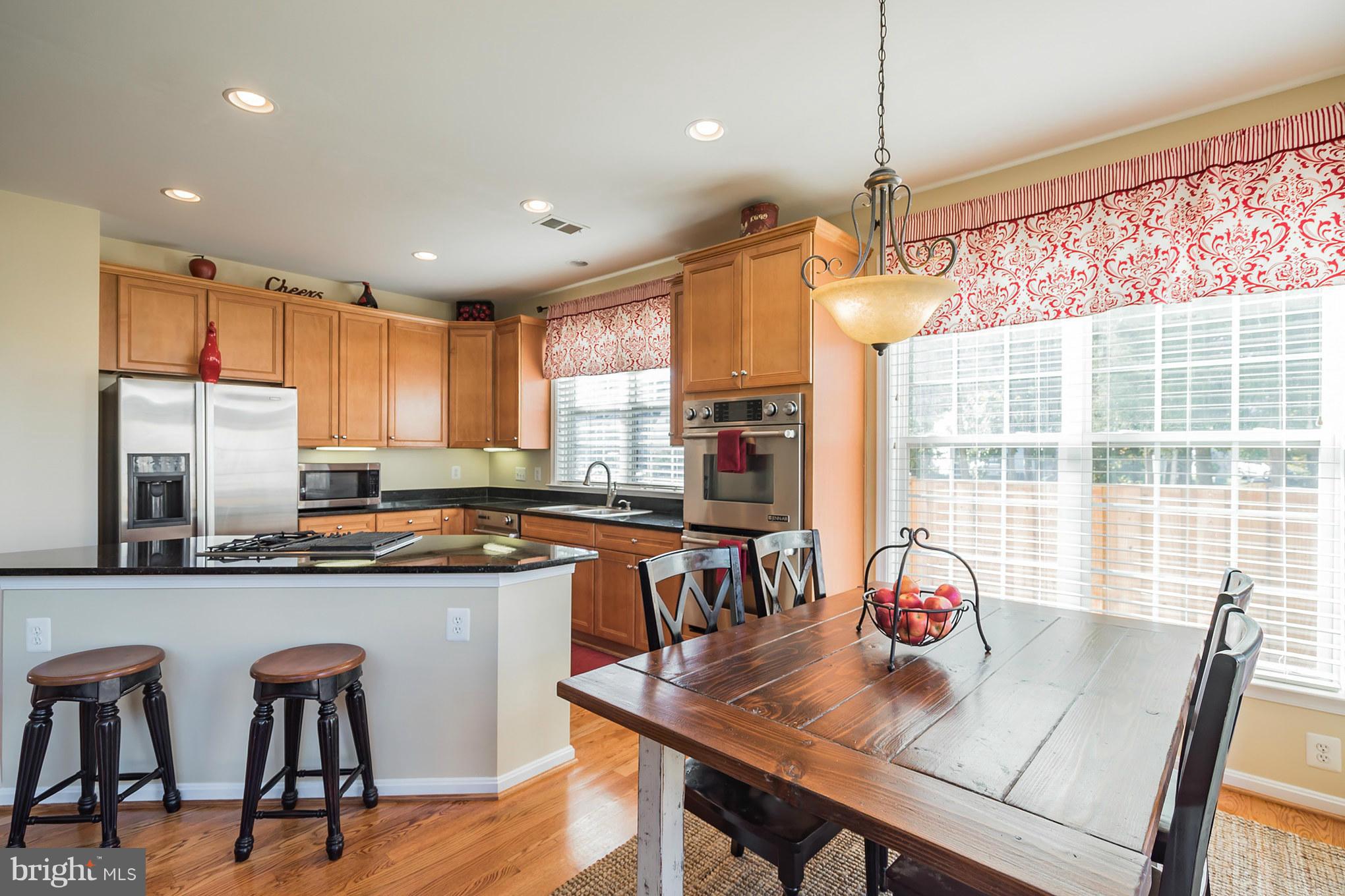 7562 Rio Grande Way Gainesville, VA 20155 - Photo 10 of 30 Kitchen