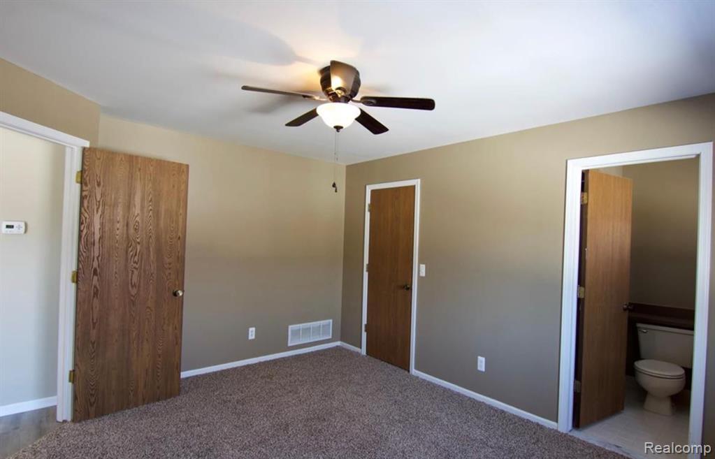 1572 Meadowside Drive, Unit 198 Rochester, MI 48307 - Photo 14 of 19