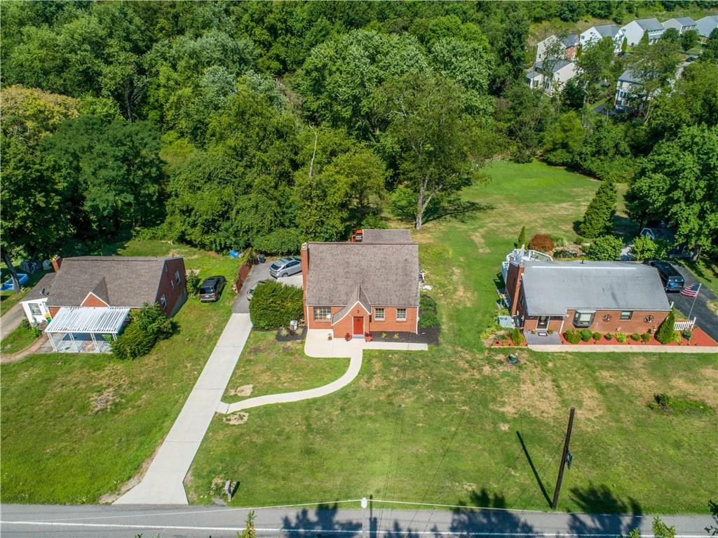 1263 Silver Lane McKees Rocks, PA 15136 - Photo 2 of 20 Gallery Image 2