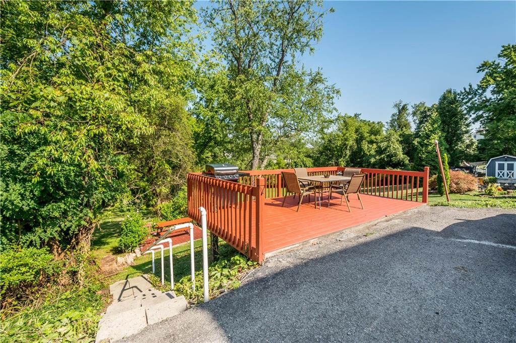 1263 Silver Lane McKees Rocks, PA 15136 - Photo 16 of 20 Gallery Image 16