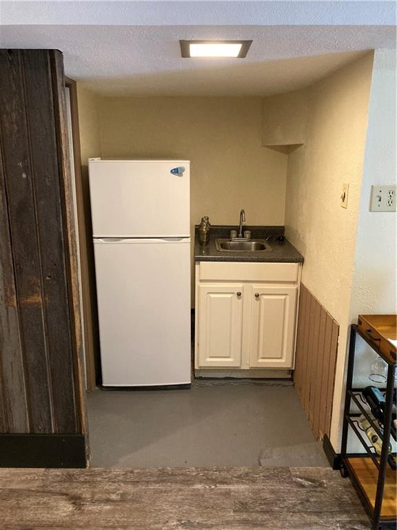 1263 Silver Lane McKees Rocks, PA 15136 - Photo 18 of 20 Gallery Image 18
