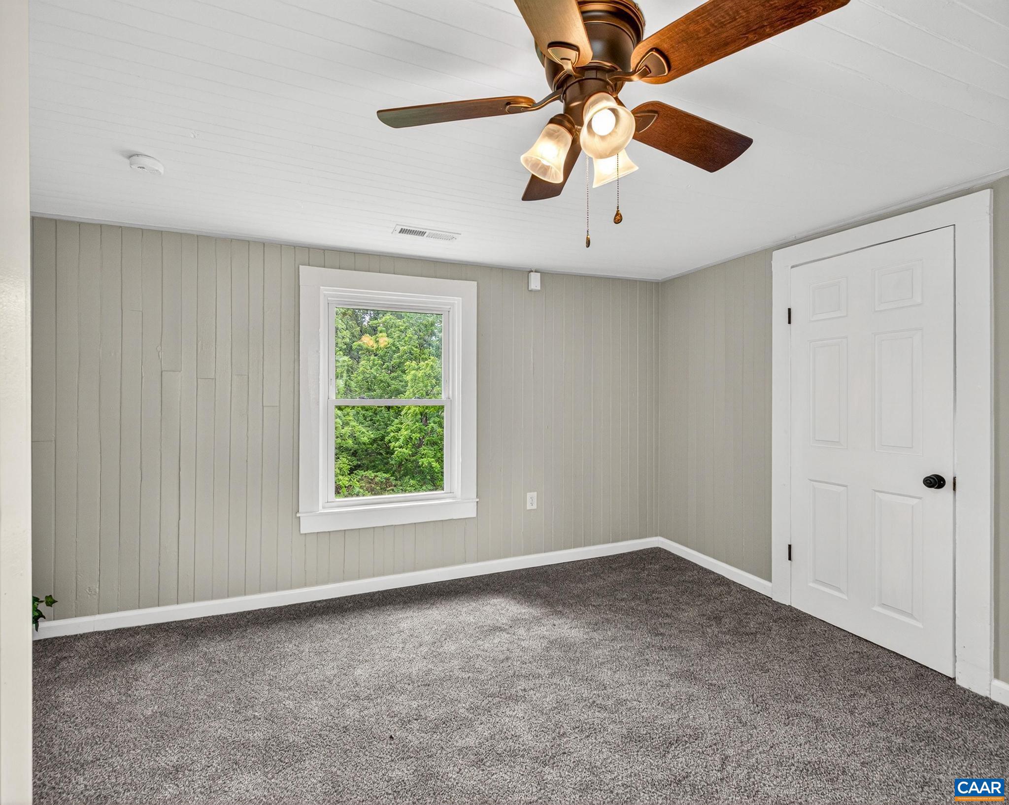 2160 Salem Road Schuyler, VA 22969 - Photo 19 of 37