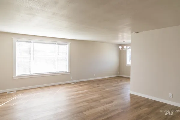 $399,000 | 1366 Arata Way, Ontario, OR 97914