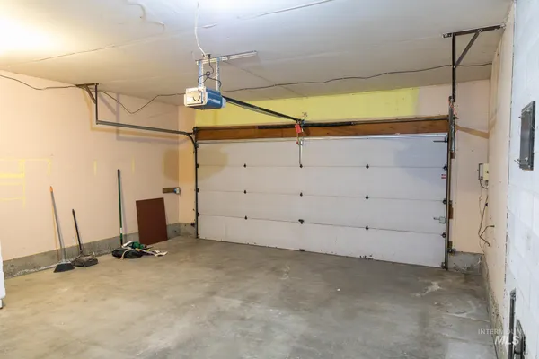 $399,000 | 1366 Arata Way, Ontario, OR 97914