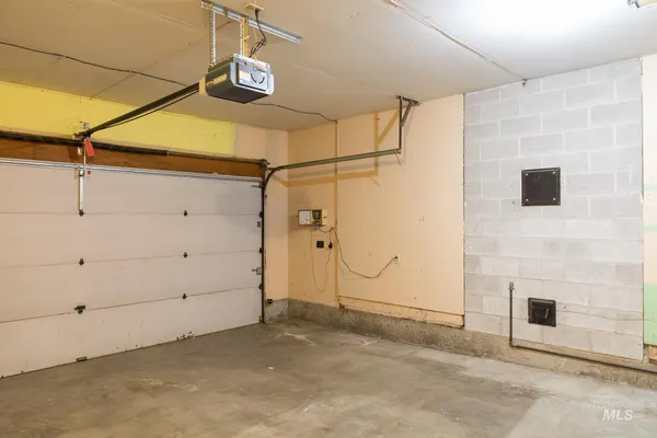 $399,000 | 1366 Arata Way, Ontario, OR 97914