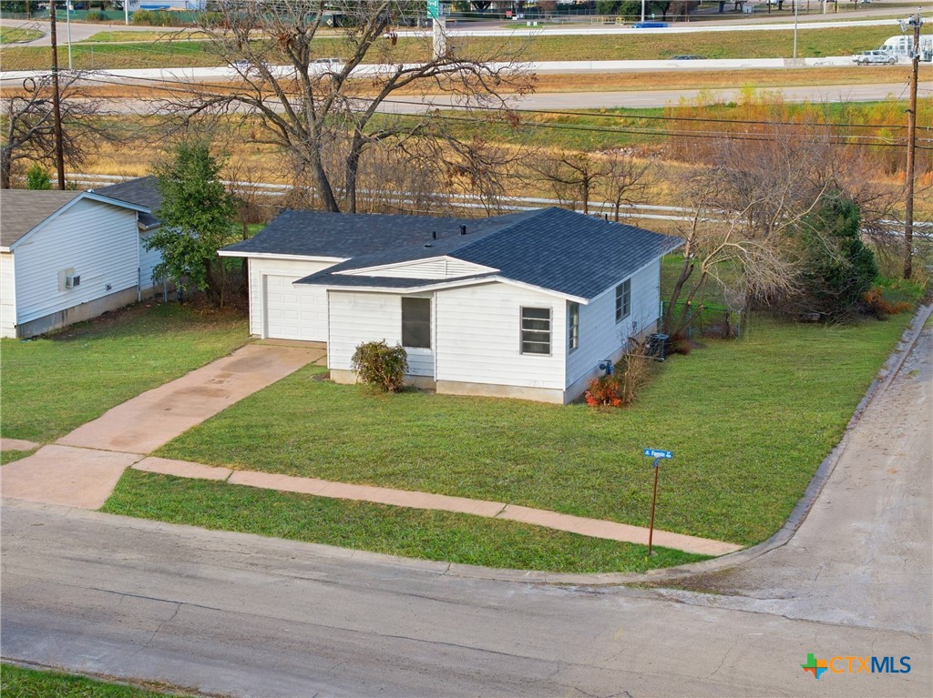958 Fannin Loop Temple, TX 76501 - Photo 27 of 30 a house view with a garden space