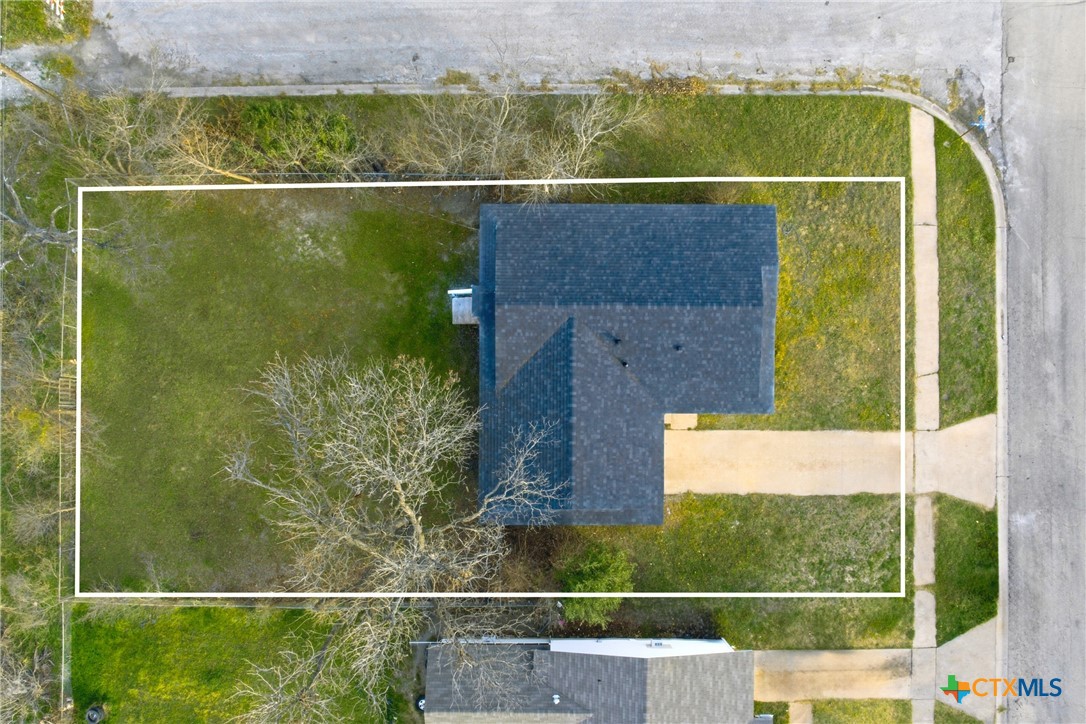 958 Fannin Loop Temple, TX 76501 - Photo 30 of 30 a bird view of a bathroom