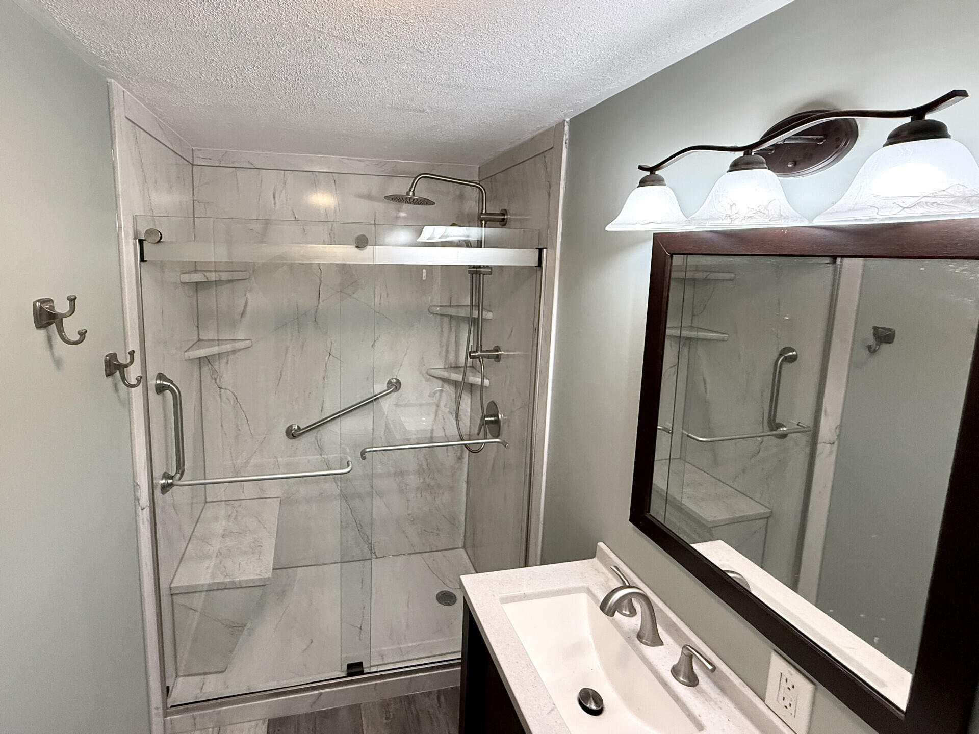 N3432 Beach Road Geneva, WI 53147 - Photo 5 of 25 N3432BeachRd_66021_5