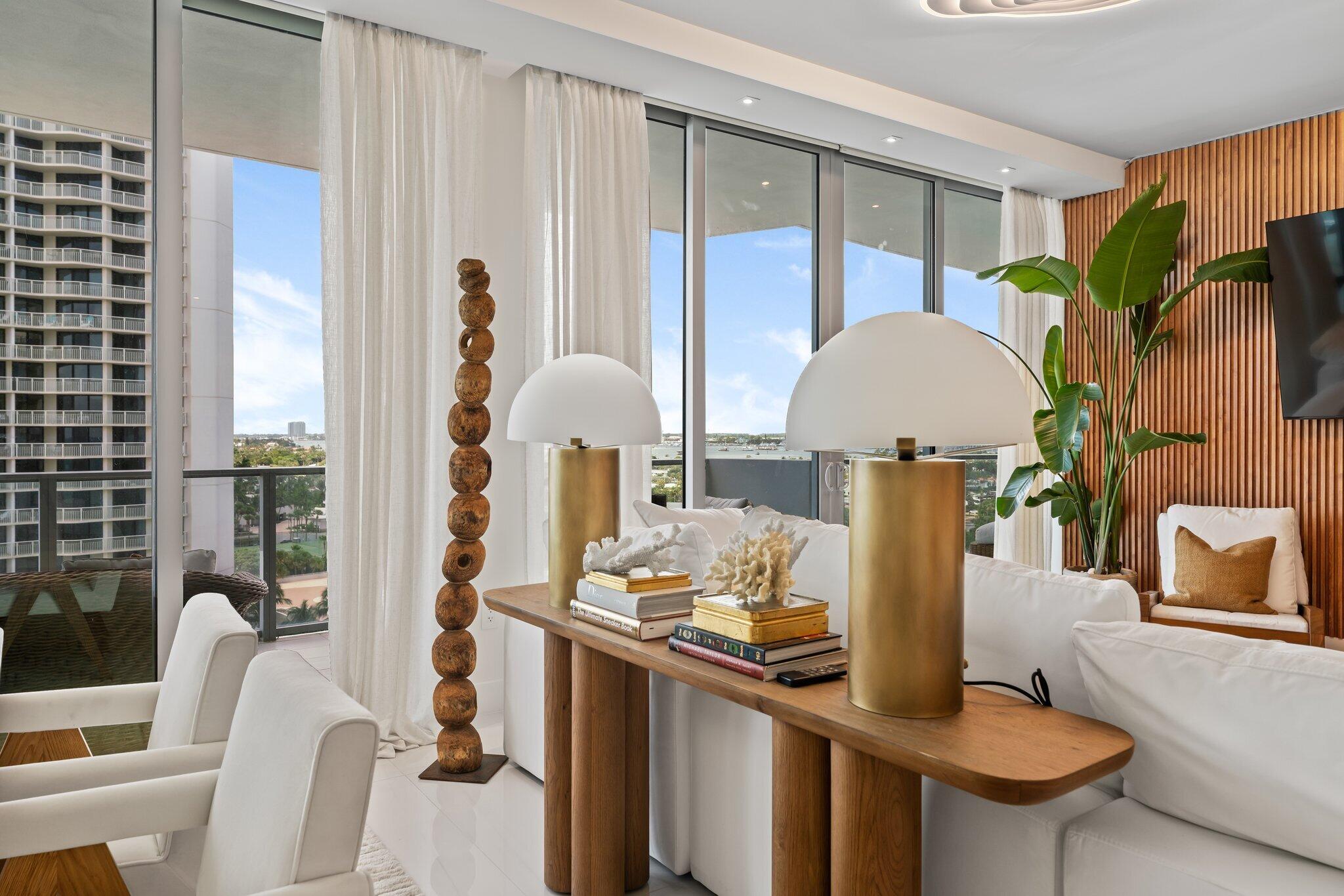3100 North Ocean Drive, Unit H1006 Singer Island, FL 33404 - Photo 19 of 110 Dining Room
