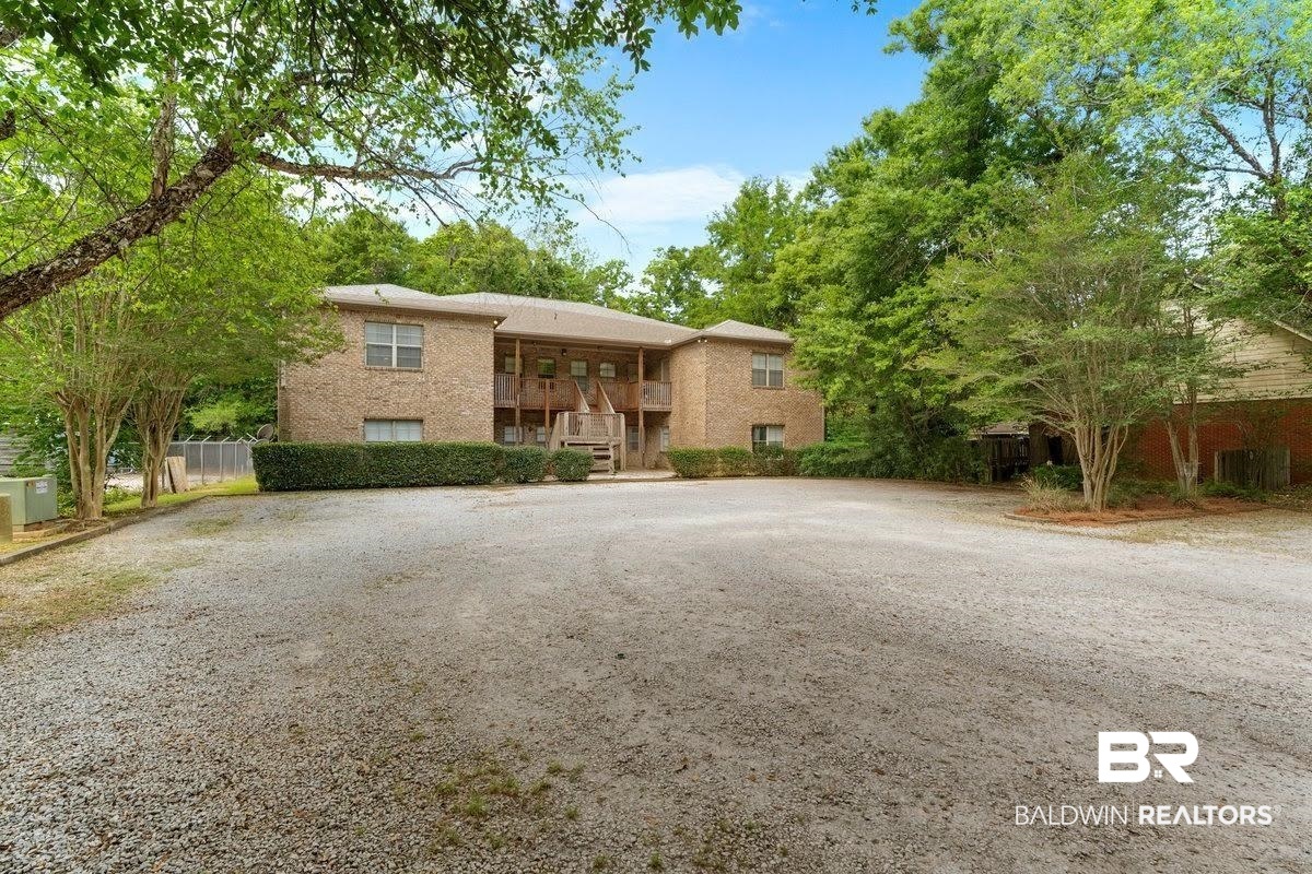 20969 Bishop Road Fairhope, AL 36532 - Photo 2 of 22