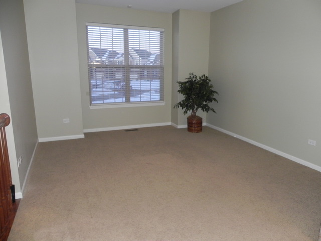 2807 Blakely Lane, Unit 2807 Naperville, IL 60540 - Photo 3 of 25
