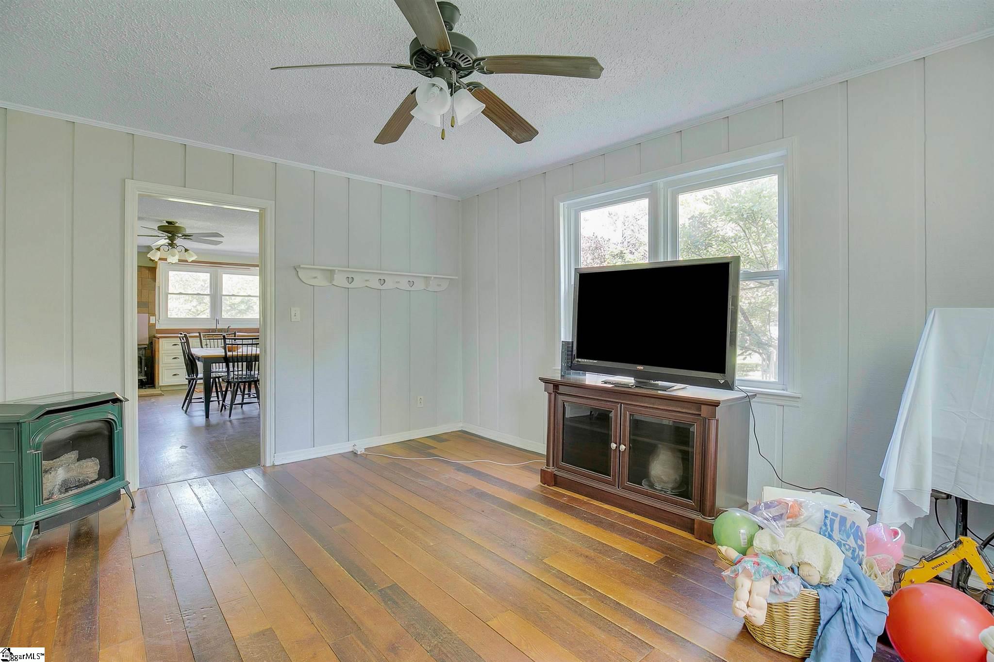1121 Jordan Road Lyman, SC 29365 - Photo 11 of 29