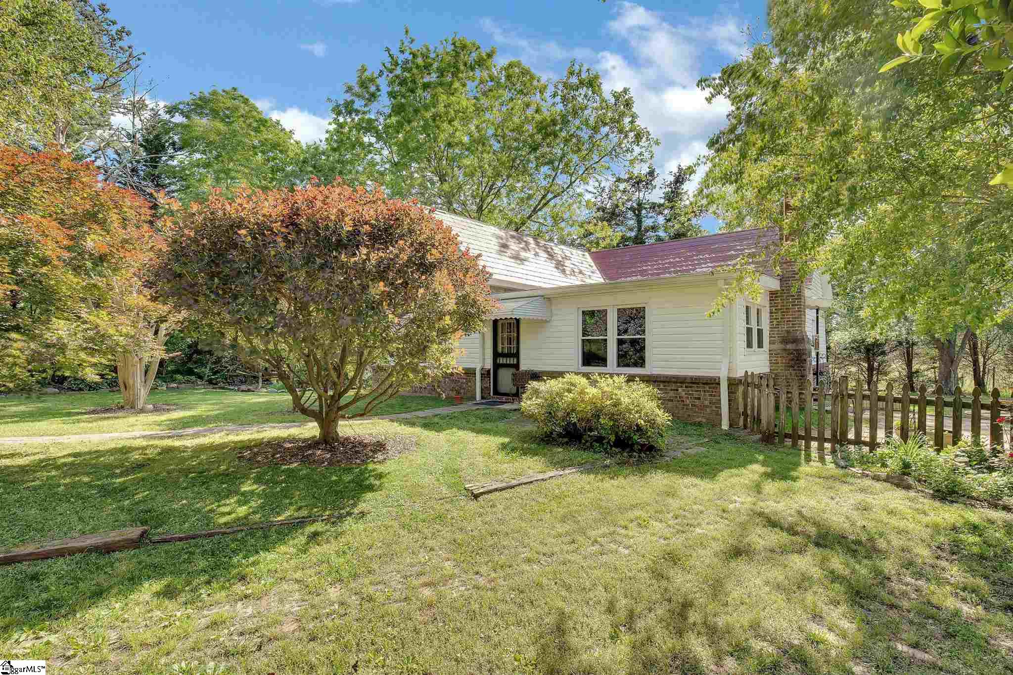 1121 Jordan Road Lyman, SC 29365 - Photo 5 of 29