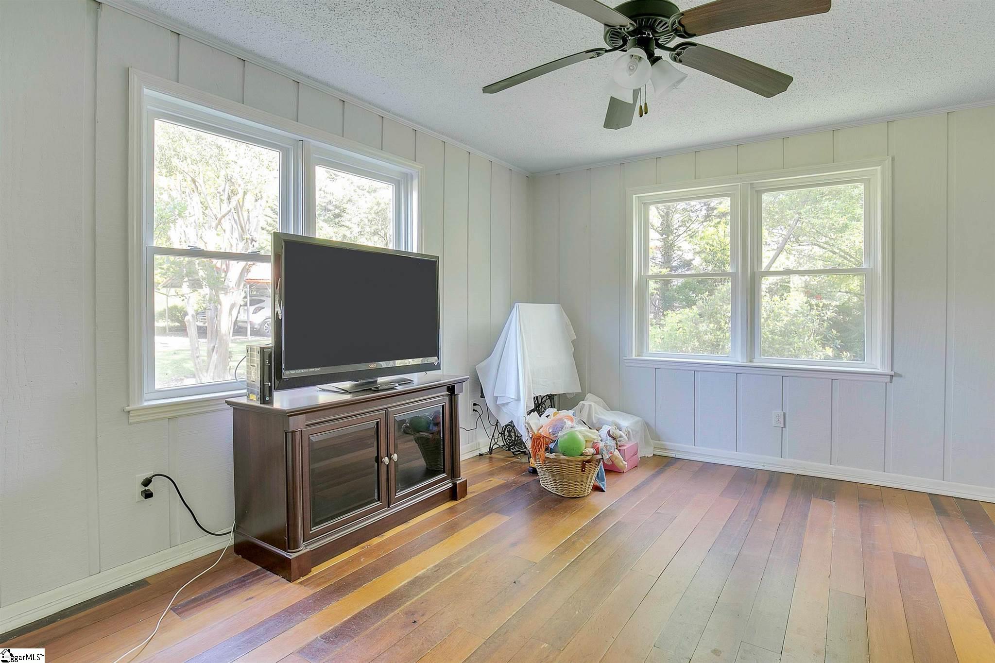 1121 Jordan Road Lyman, SC 29365 - Photo 10 of 29