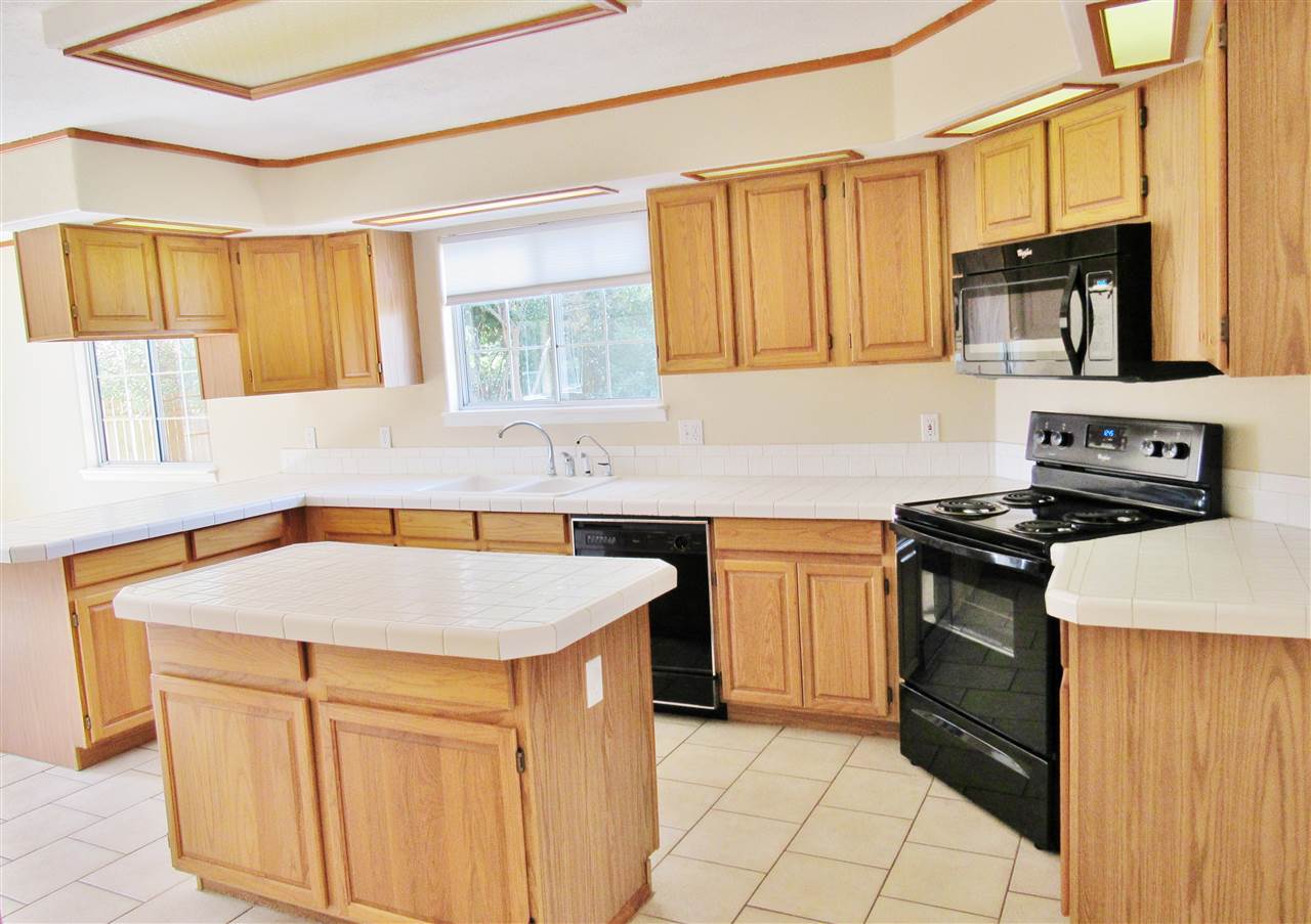 2661 Cambridge Road Grand Junction, CO 81506 - Photo 7 of 17 Gallery Image 7