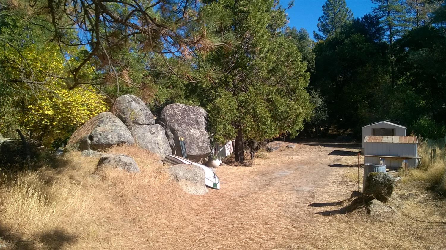 7935 Fairplay Road Somerset, CA 95684 - Photo 8 of 20 a view of a backyard of the house