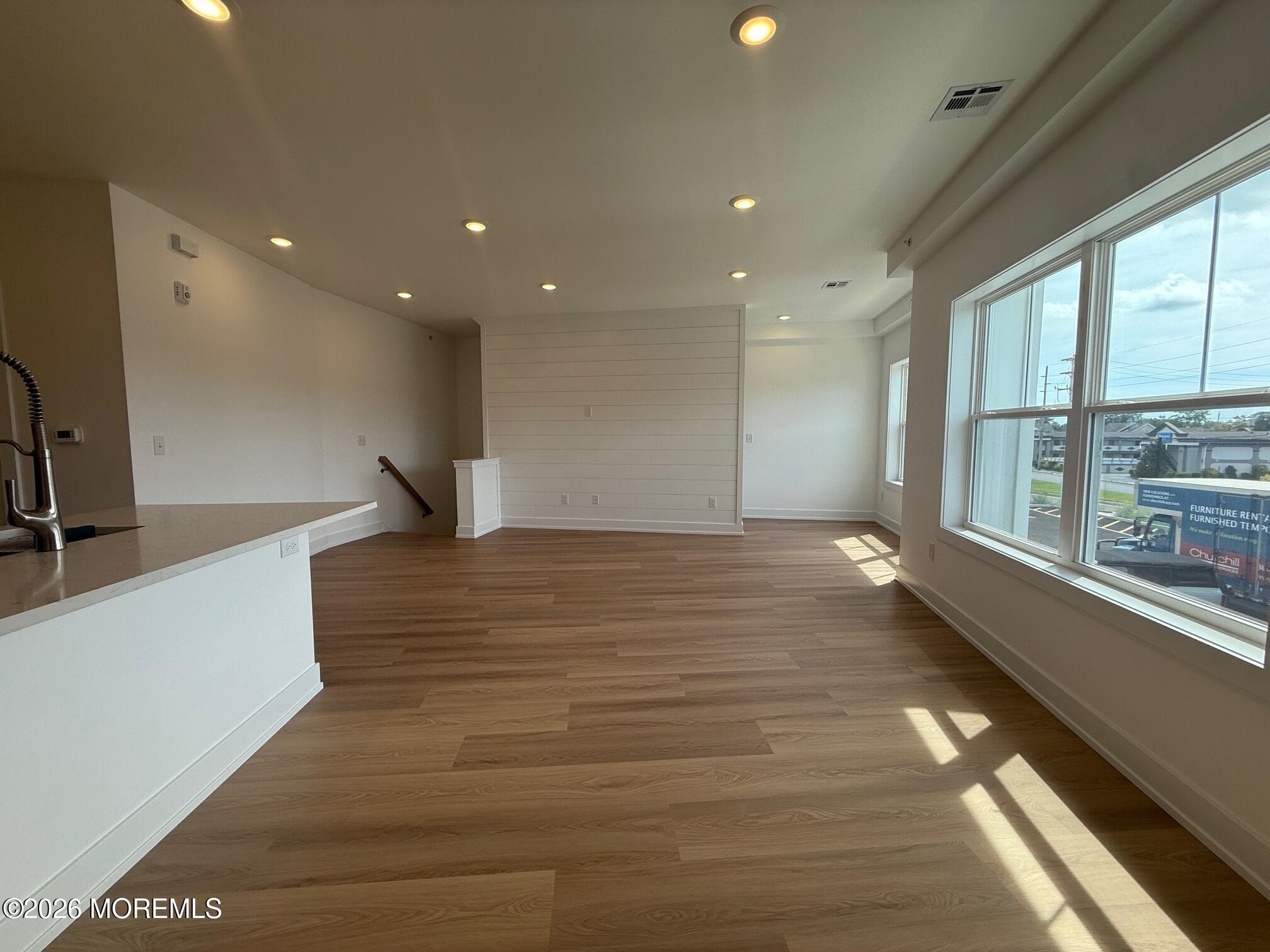629 Ocean Road, Unit 9 Point Pleasant, NJ 08742 - Photo 4 of 19 Ocean Breeze 9 - James Ward Shore Points