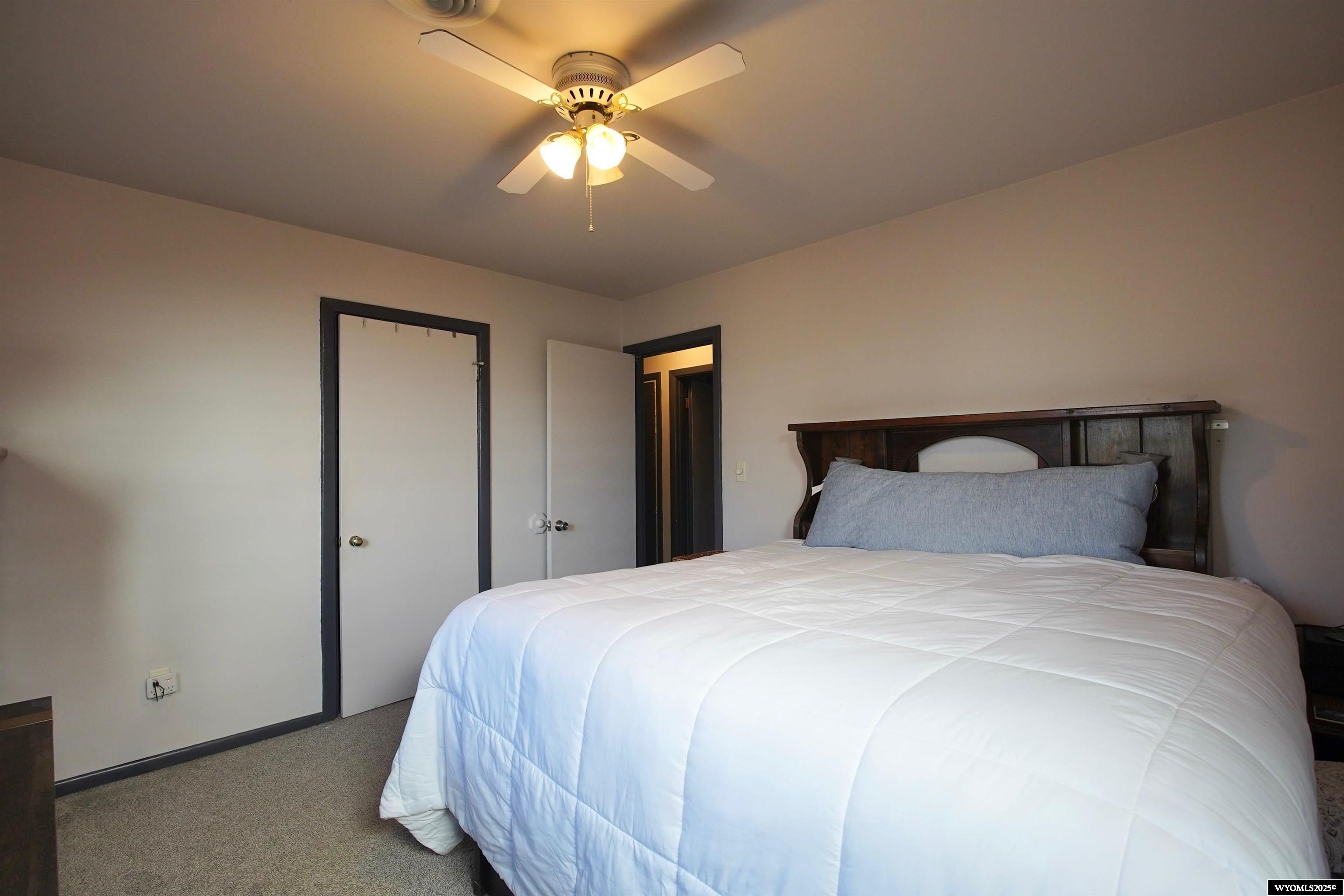 306 Siskin Street Casper, WY 82609 - Photo 13 of 21