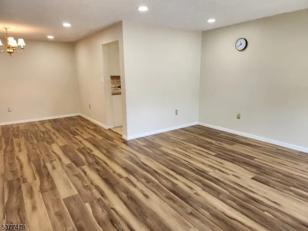 $3,000 | 502 Dunn Circle, Bridgewater, NJ 08807