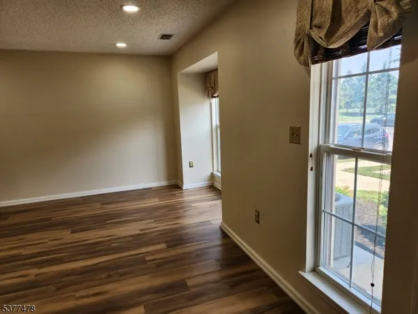 $3,000 | 502 Dunn Circle, Bridgewater, NJ 08807