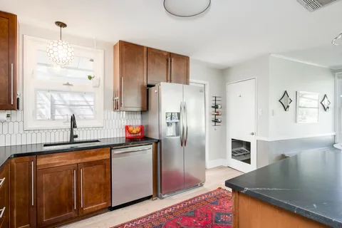 $635,000 | 1313 Corona Drive, Austin, TX 78723