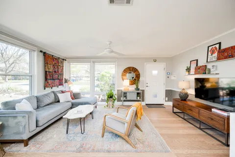 $635,000 | 1313 Corona Drive, Austin, TX 78723