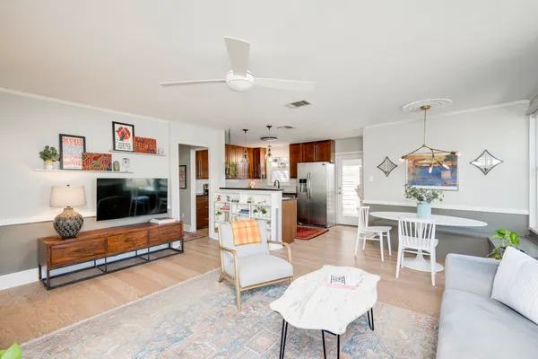 $635,000 | 1313 Corona Drive, Austin, TX 78723