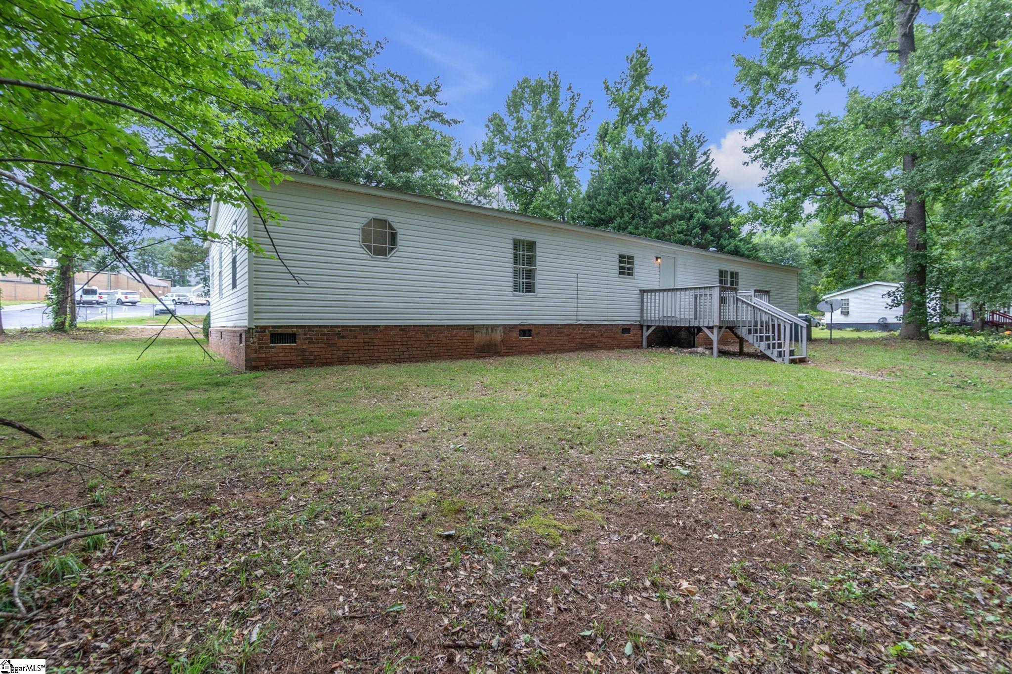 23 Blassingame Road Greenville, SC 29605 - Photo 26 of 27 Gallery Image 26