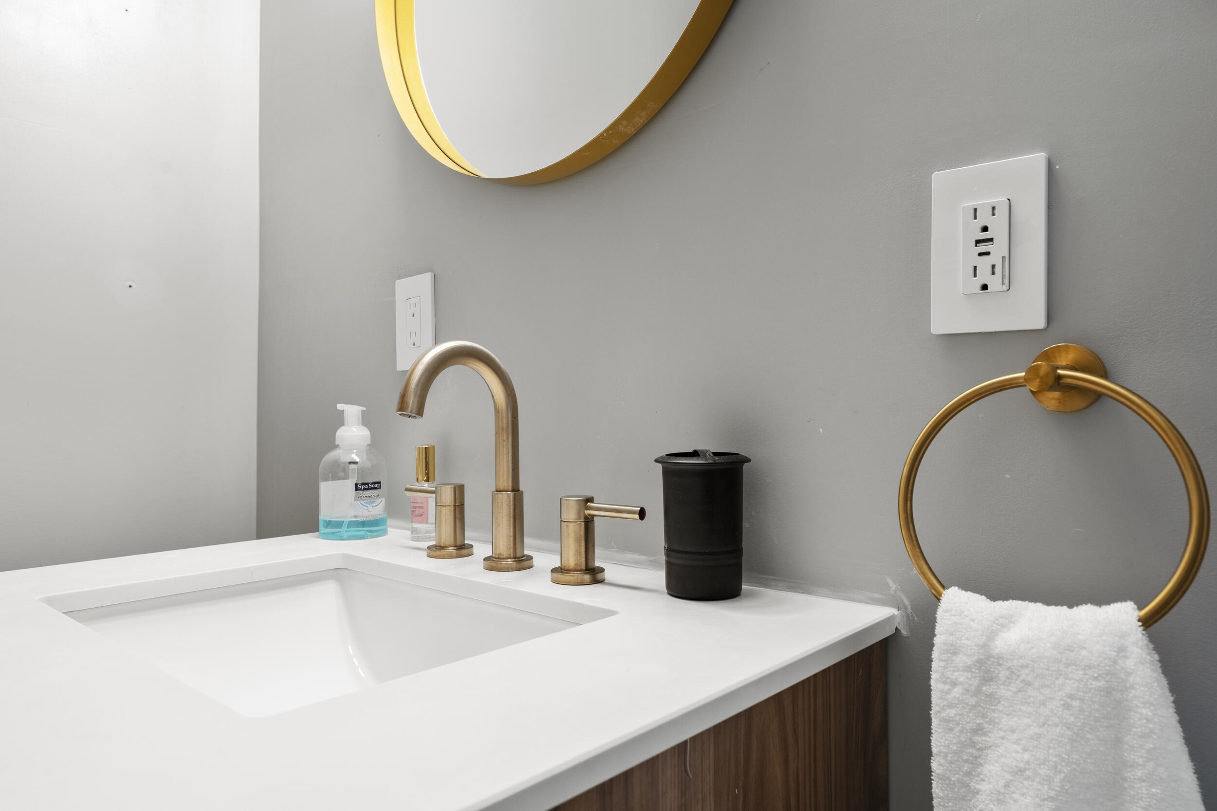 306 Ellis Street Augusta, GA 30901 - Photo 21 of 36 Bathroom 1