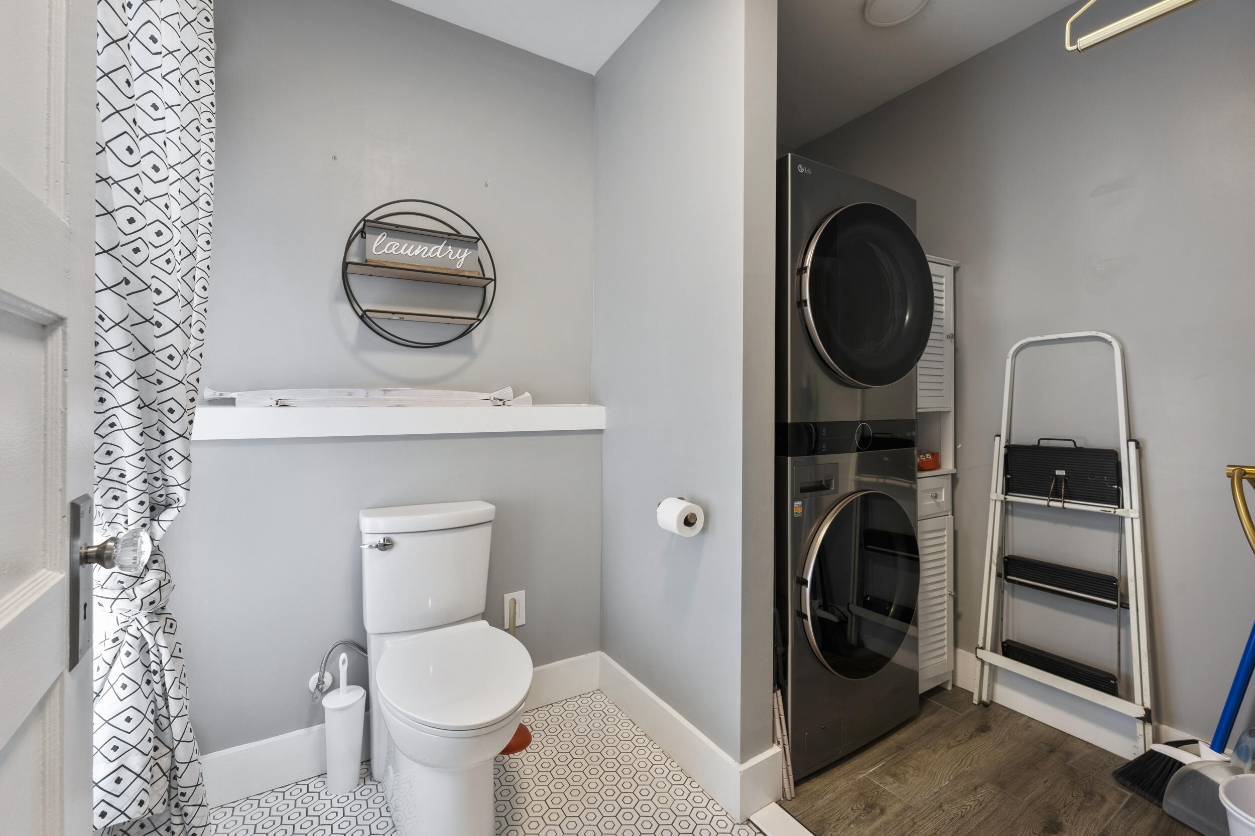 306 Ellis Street Augusta, GA 30901 - Photo 8 of 36 Half Bath/ Laundry