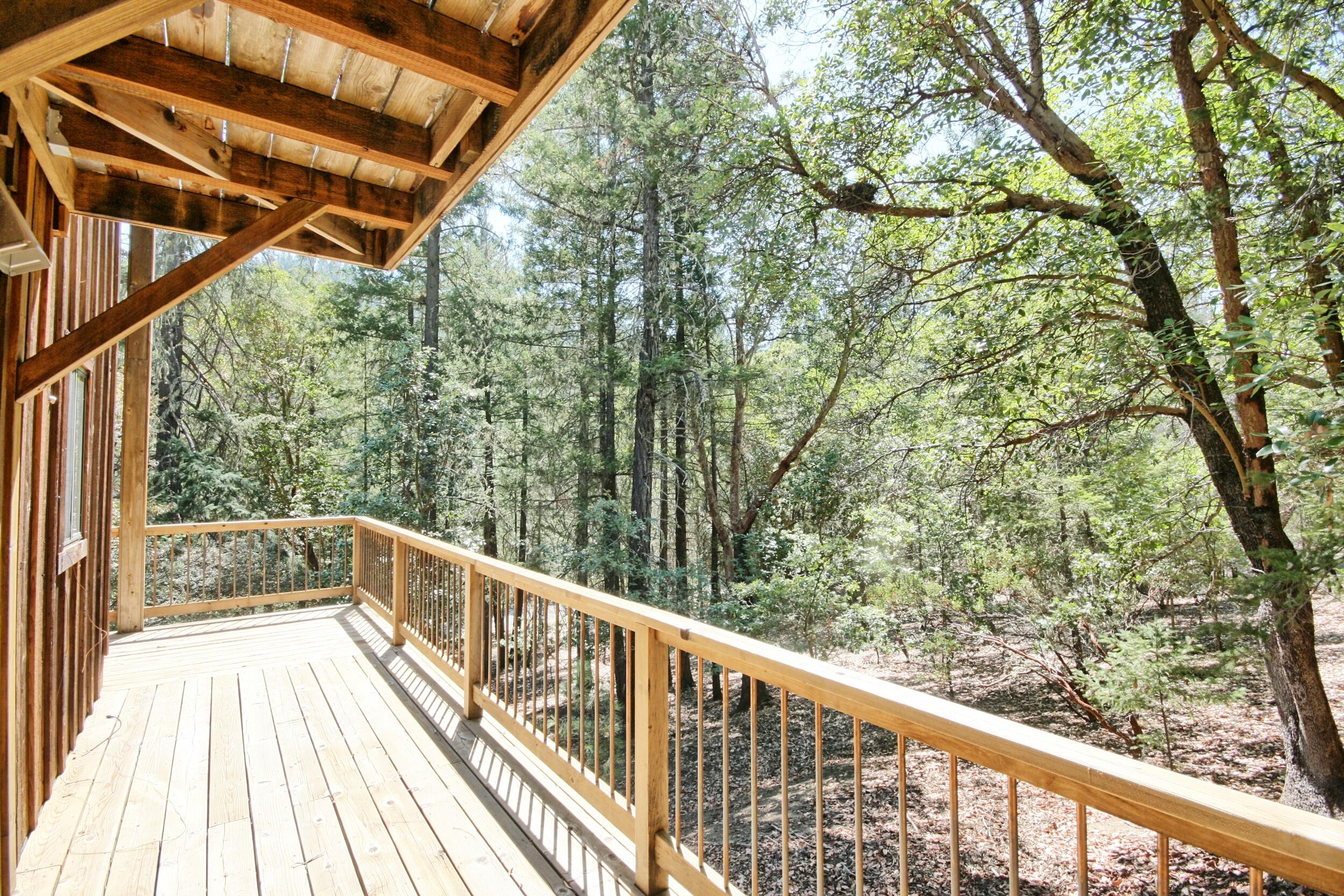 939 Beaver Creek Road Jacksonville, OR 97530 - Photo 14 of 53 from dining area entrance