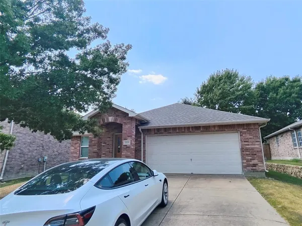 $2,350 | 13179 Michelle Drive, Frisco, TX 75035