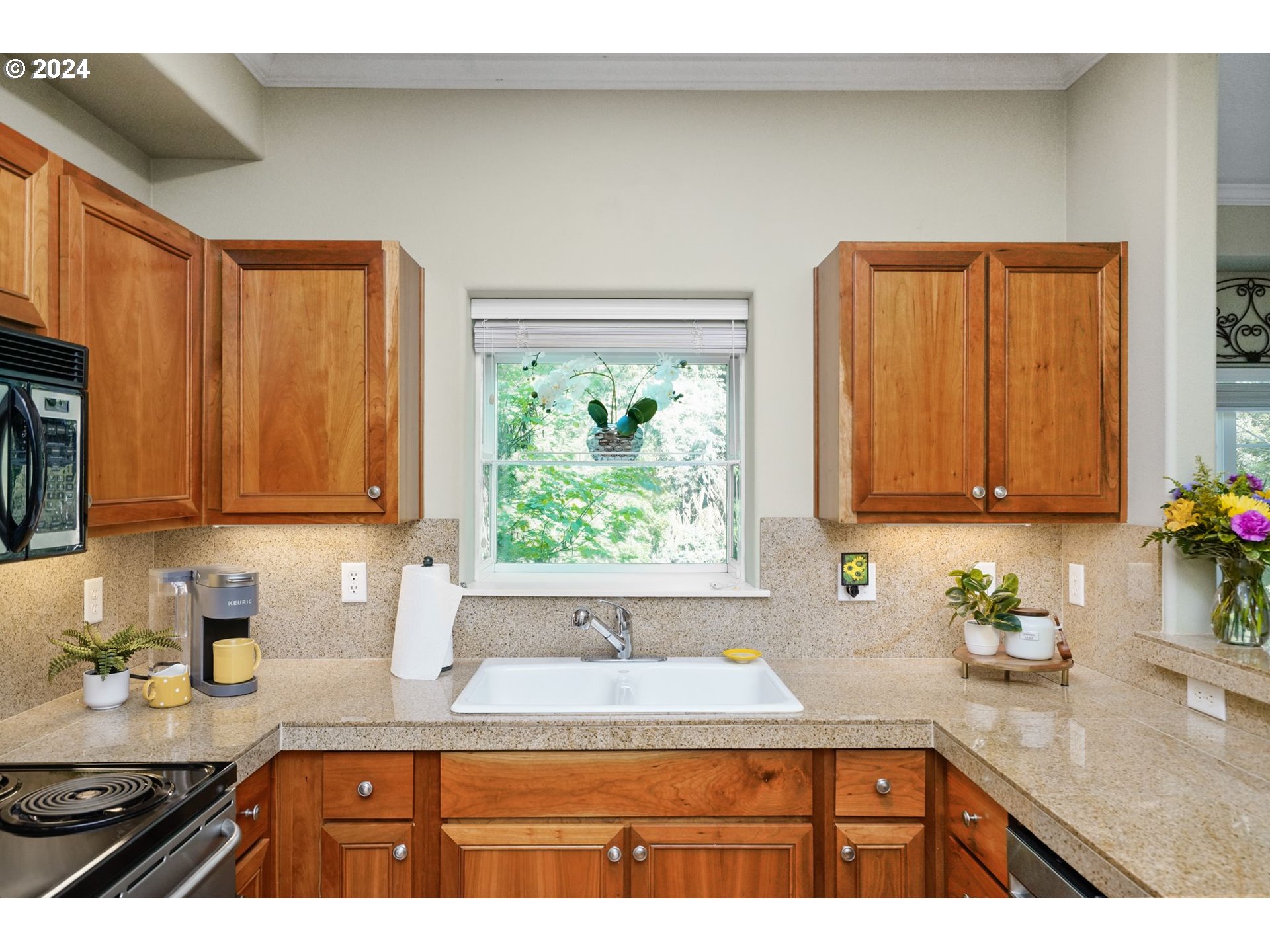 30406 Southwest Ruth Street, Unit 80 Wilsonville, OR 97070 - Photo 14 of 31 Gallery Image 14