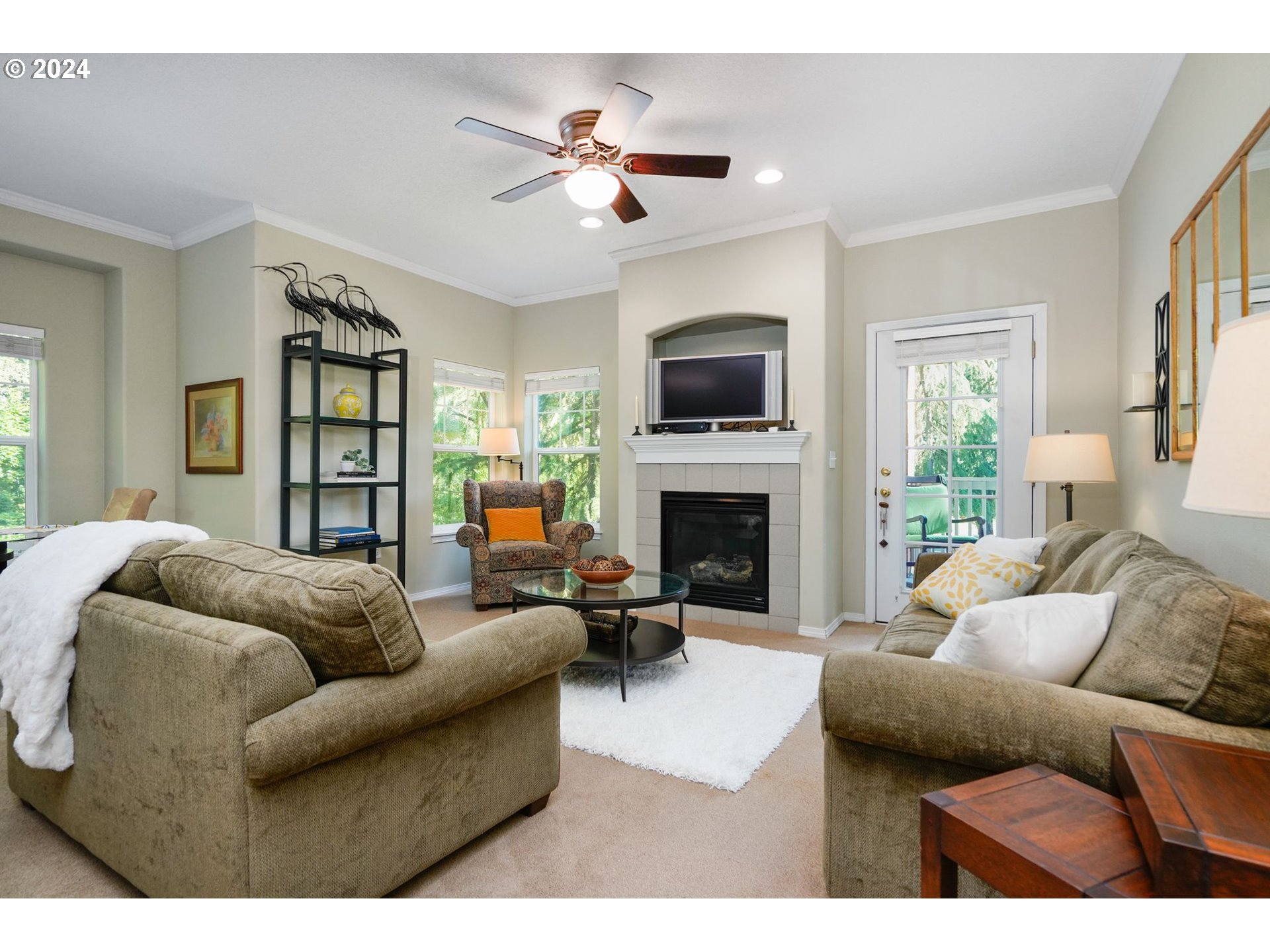 30406 Southwest Ruth Street, Unit 80 Wilsonville, OR 97070 - Photo 9 of 31 Gallery Image 9
