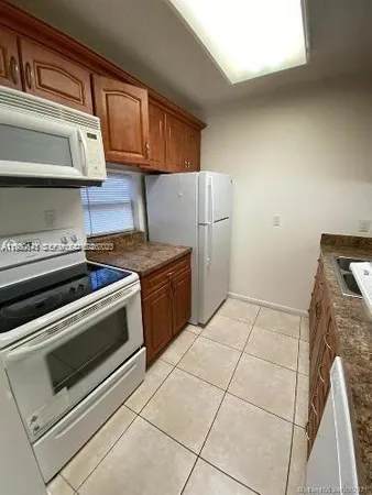 $1,850 | 8560 Sherman Circle North, Unit 404, Miramar, FL 33025