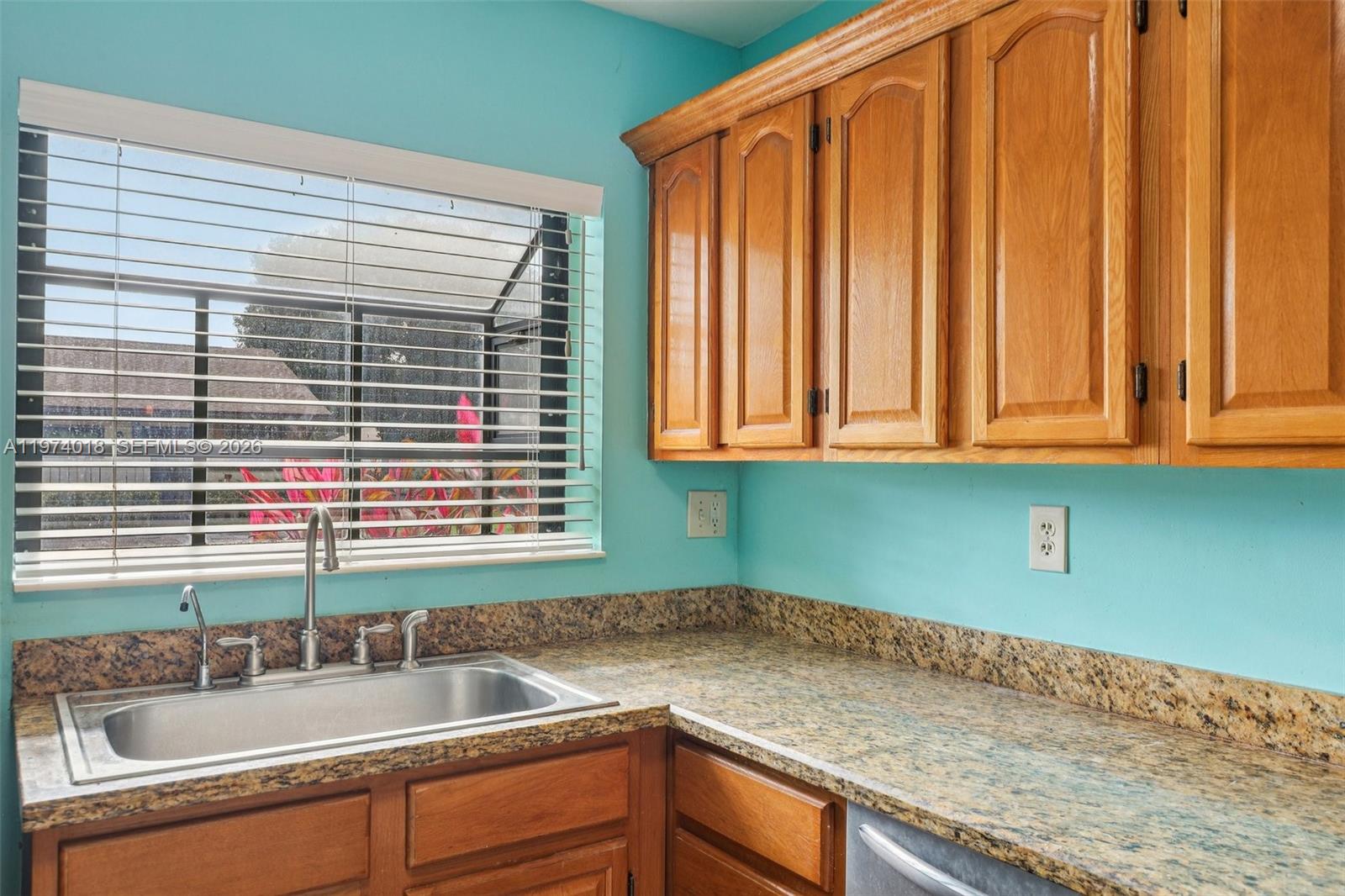 653 Banks Road Margate, FL 33063 - Photo 19 of 41 Gallery Image 19
