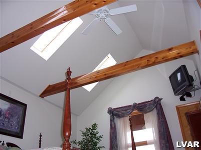 3940 Best Station Road Slatington, PA 18080 - Photo 3 of 6 Gallery Image 3