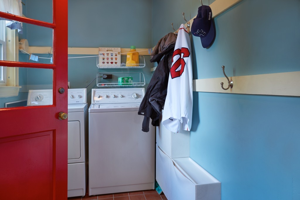 112 Bacon Street Natick, MA 01760 - Photo 12 of 20 a utility room with dryer and washer