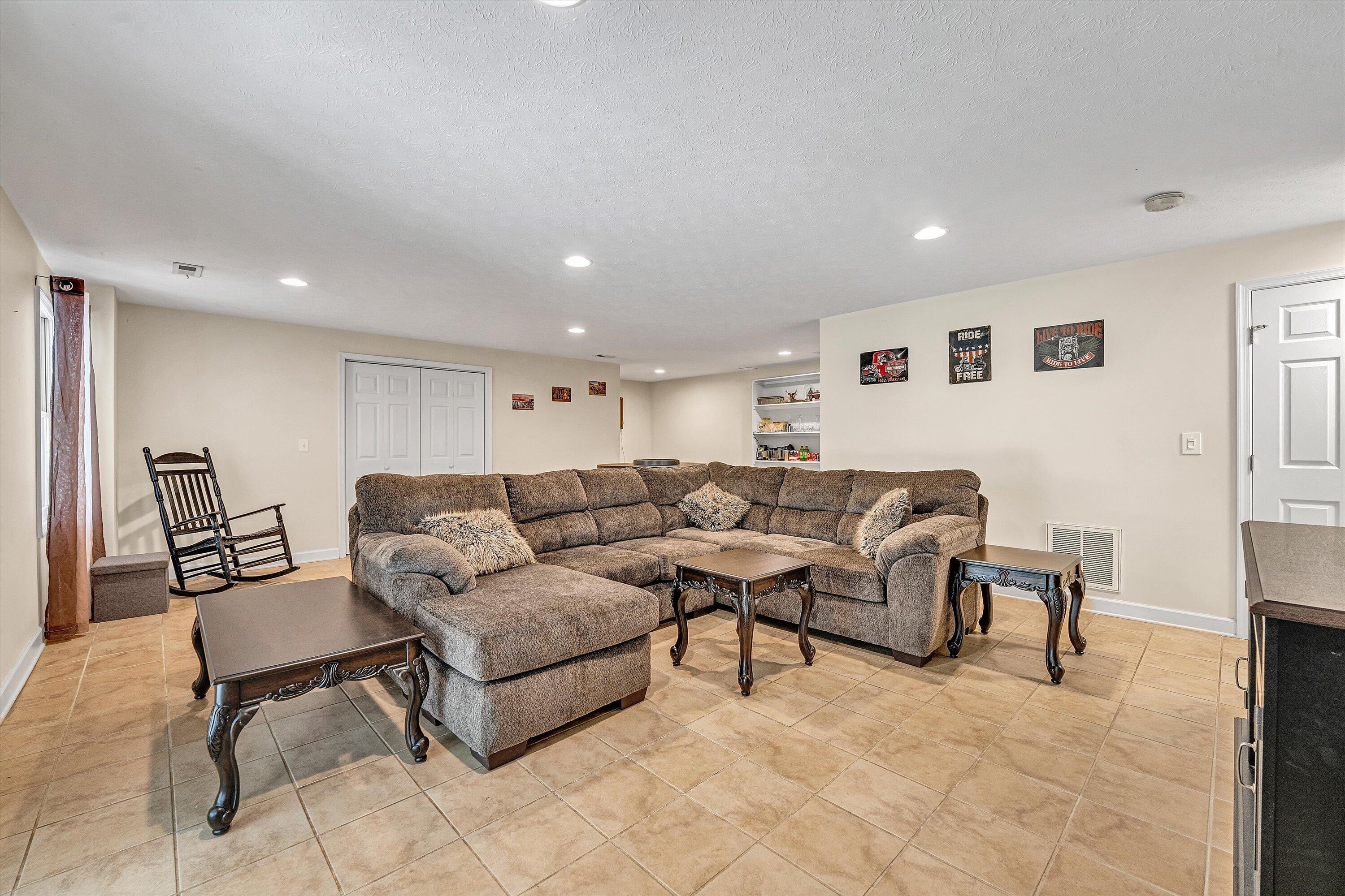 1681 Diamond Hill Road Moneta, VA 24121 - Photo 27 of 47 1681 Diamond Hill Road (33)