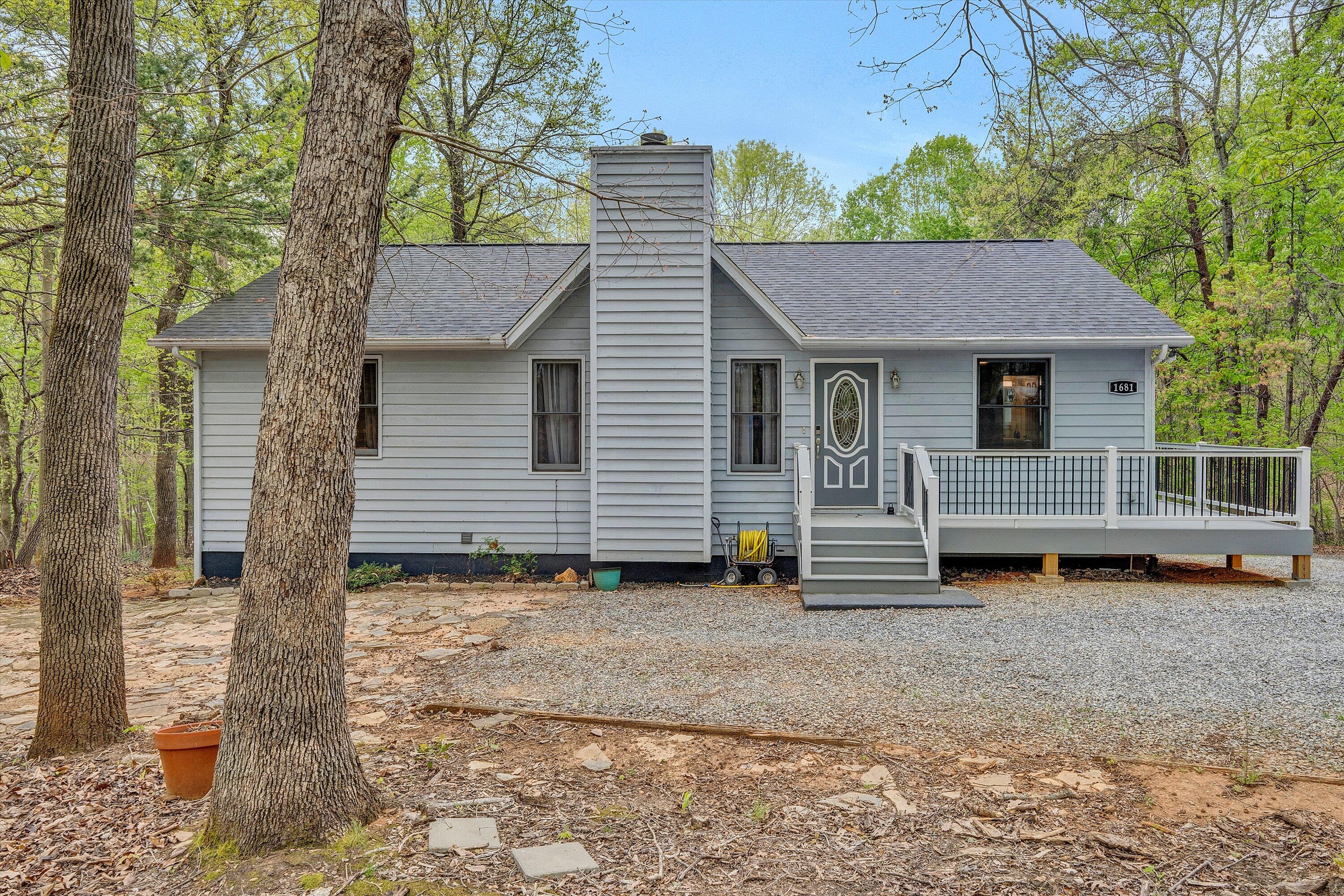 1681 Diamond Hill Road Moneta, VA 24121 - Photo 44 of 47 1681 Diamond Hill Road (5)