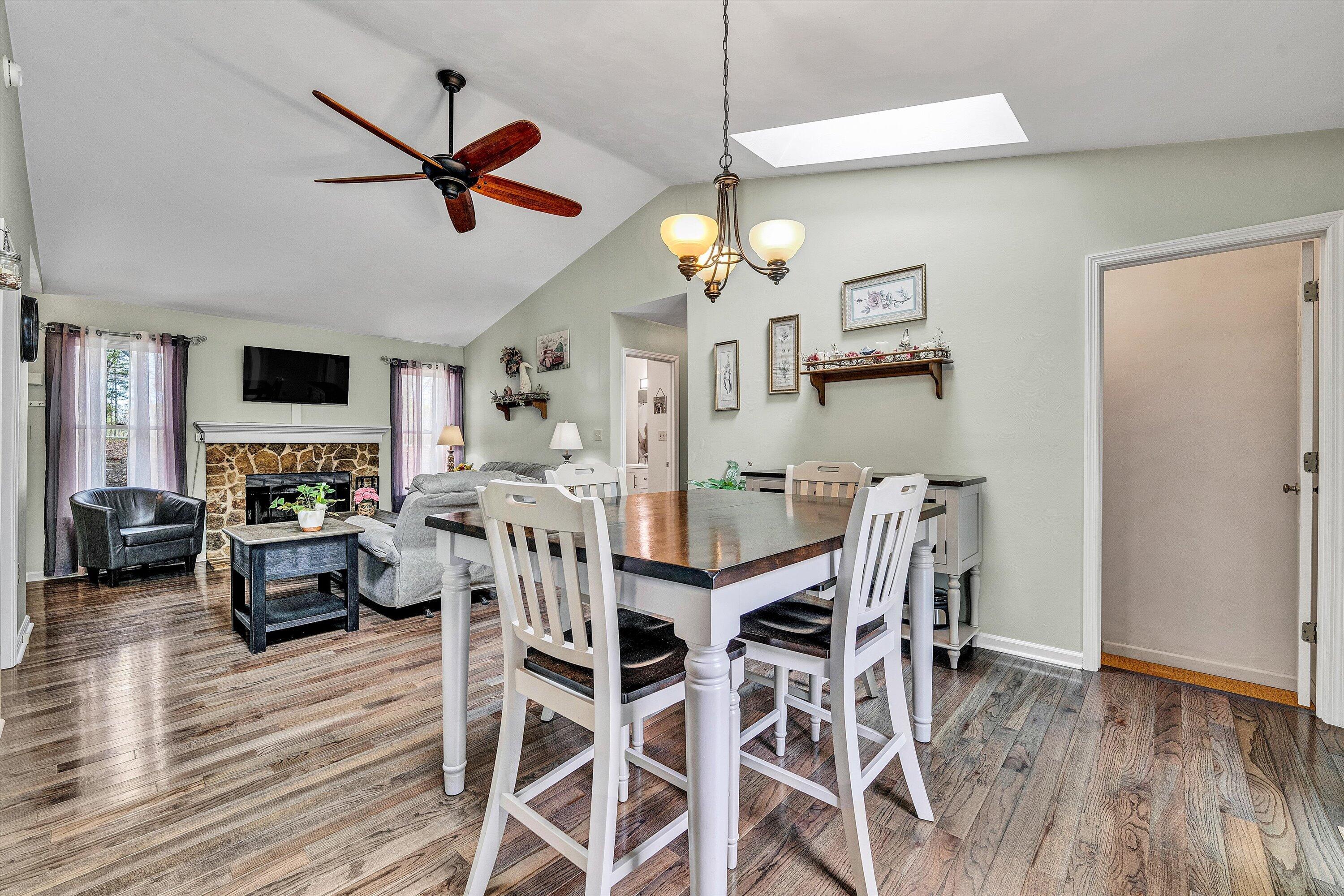 1681 Diamond Hill Road Moneta, VA 24121 - Photo 10 of 47 1681 Diamond Hill Road (15)